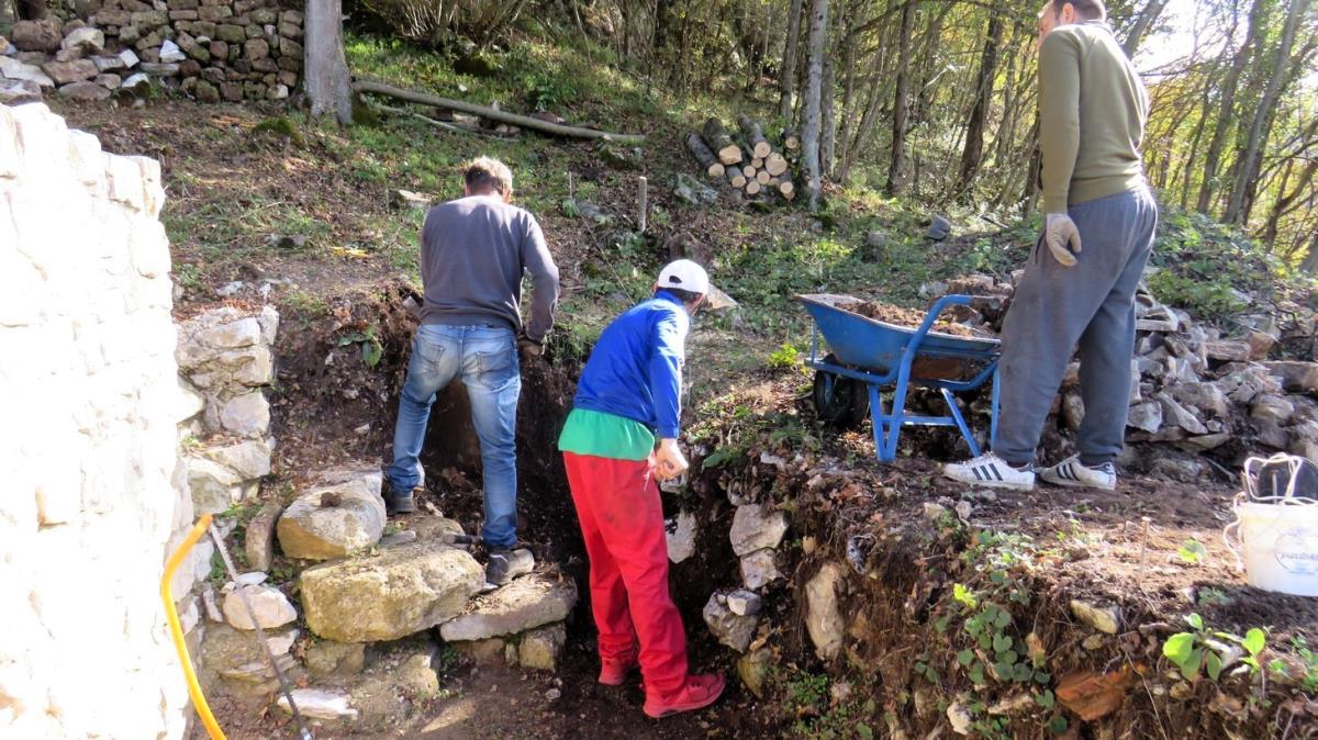 MALI ZVORNIK -Nastavljena arheološka istraživanja.JPG