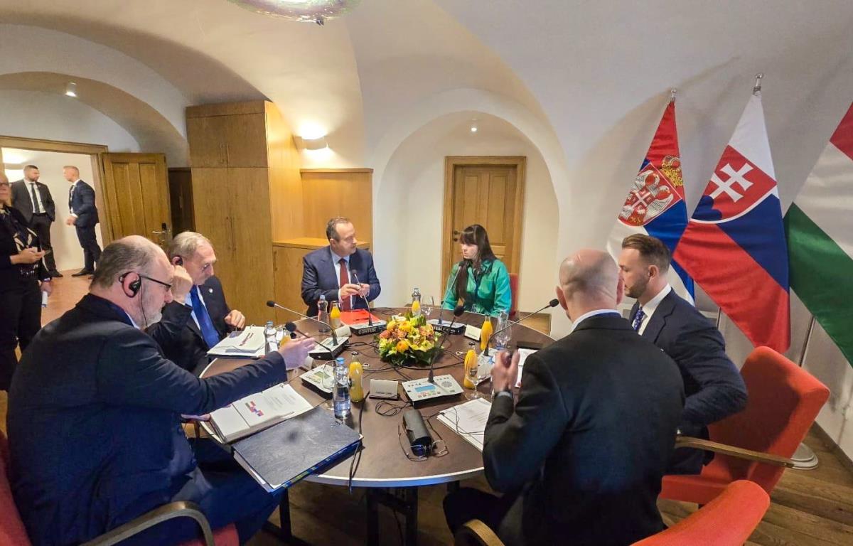 WhatsApp Image 2024-10-22 at 11.54.33 AM.jpeg