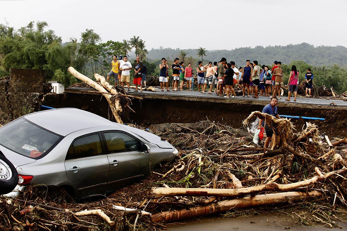 Filipini poplaveFRANCIS R. MALASIG (1).jpg
