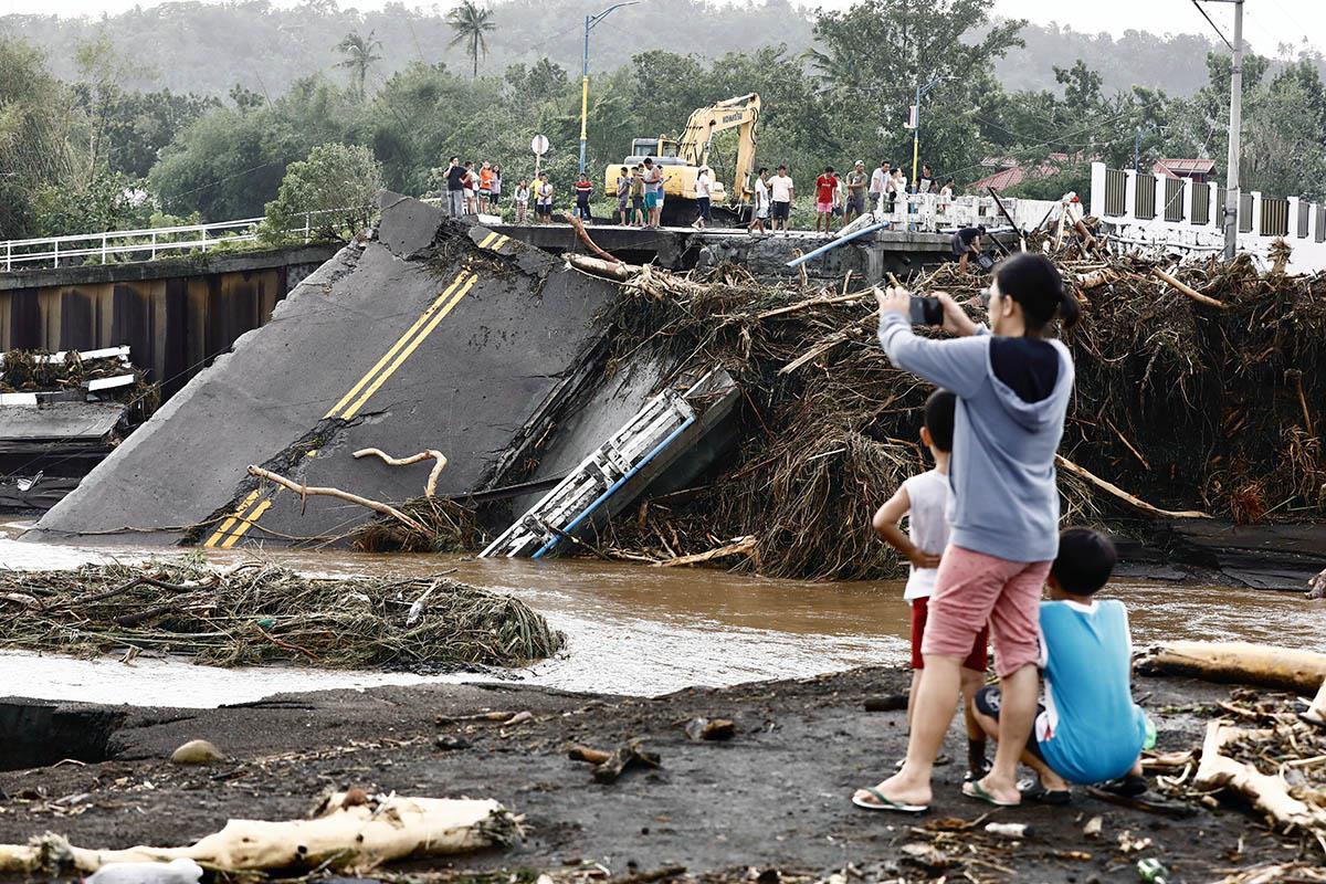 Filipini poplaveFRANCIS R. MALASIG (6).jpg