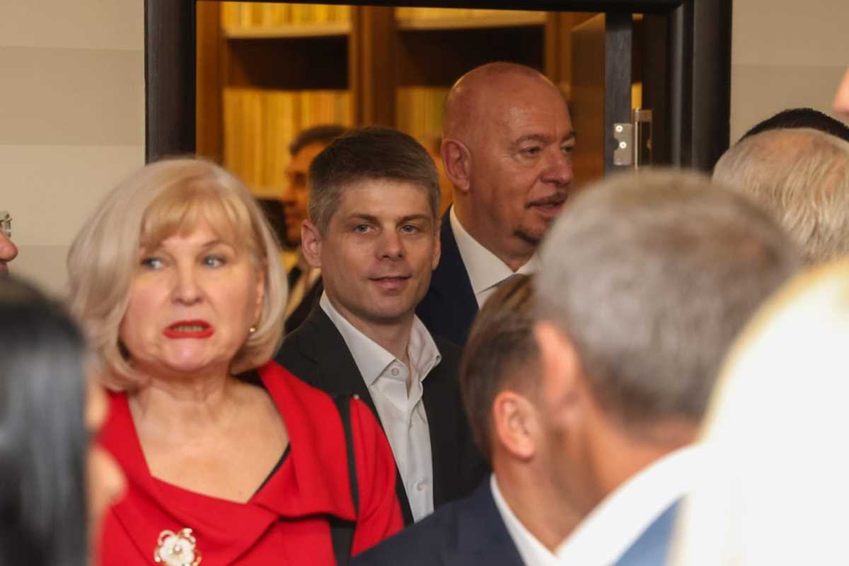 WhatsApp Image 2024-10-27 at 12.22.08 PM (2).jpeg