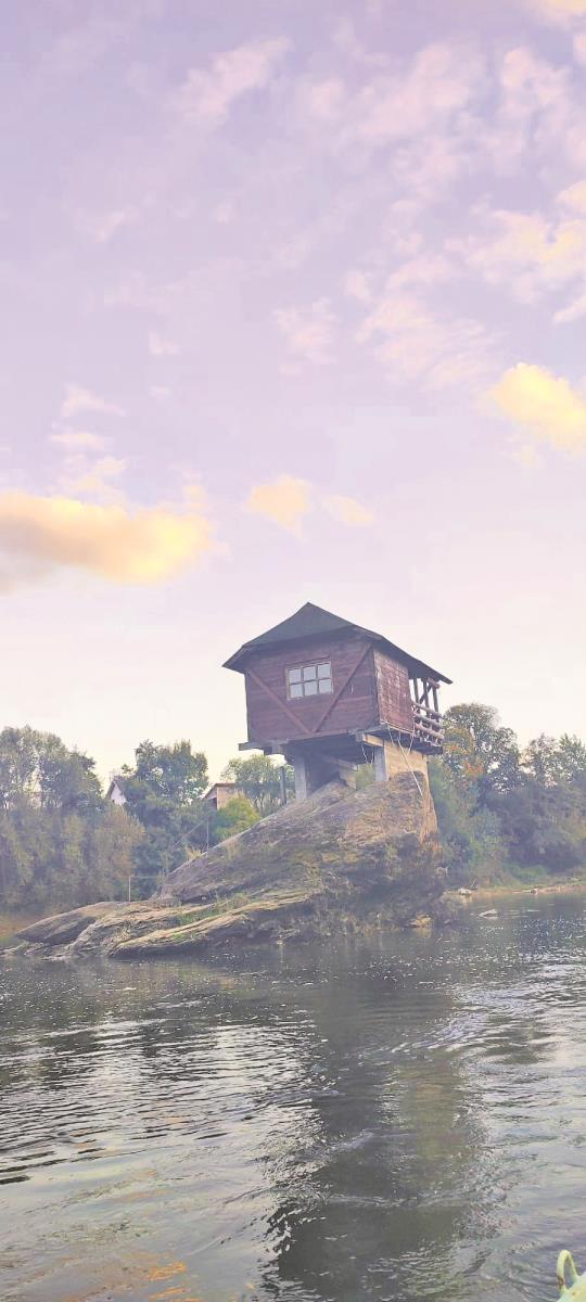 Kućica na Drini Drina