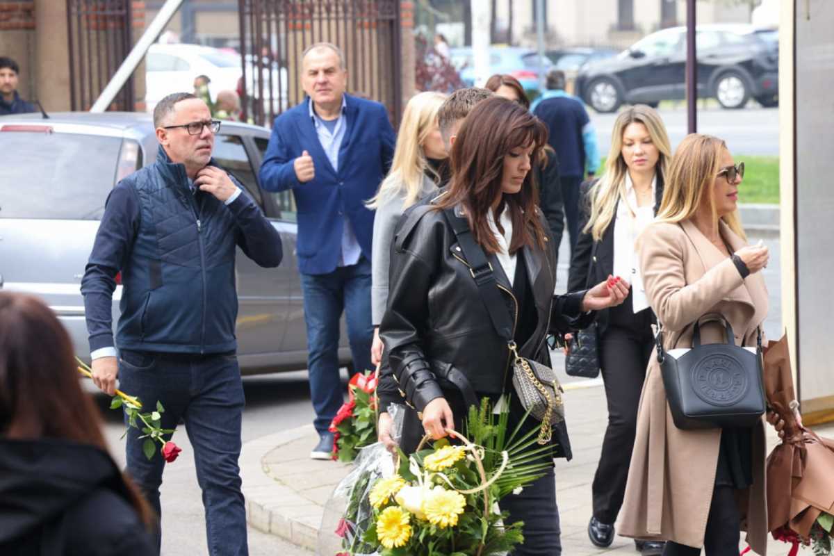 WhatsApp Image 2024-10-29 at 11.45.34 AM.jpeg