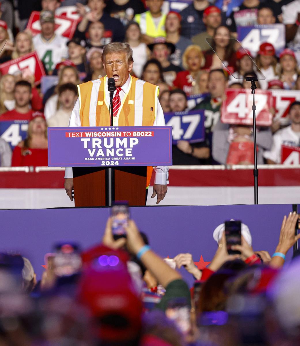 ceca EPA Jeffery Phelps.jpg