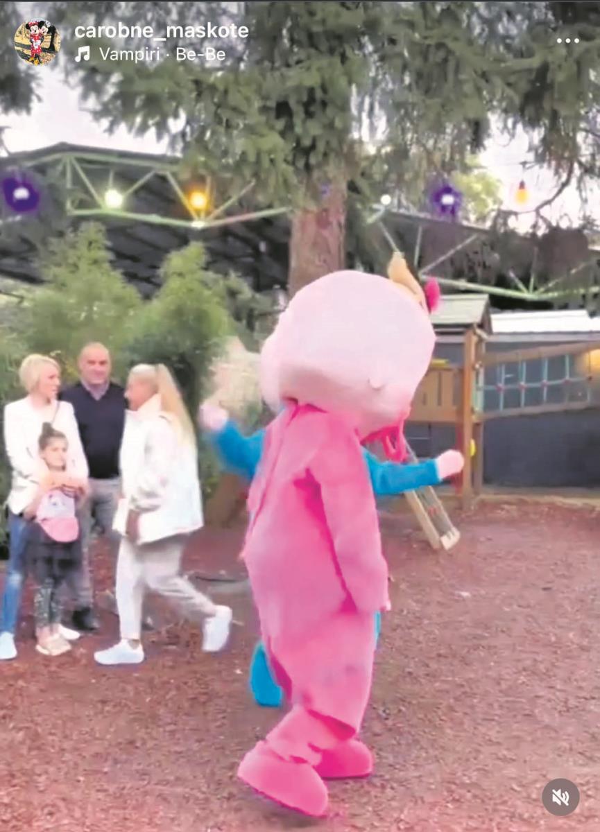 1010 maskote printscreen instagram copy.jpg