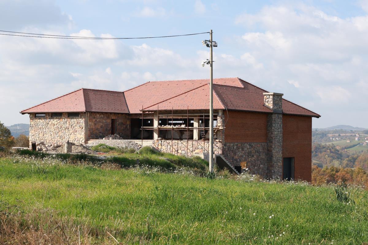 Imanje Nenada Jezdića u selu Zabrdica