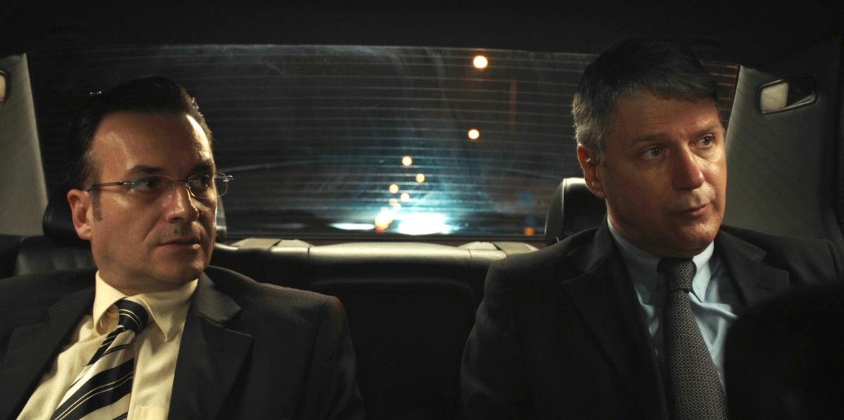 Marko Marković kao Beba Popović i Dragan Mićanović kao Zoran Đinđić