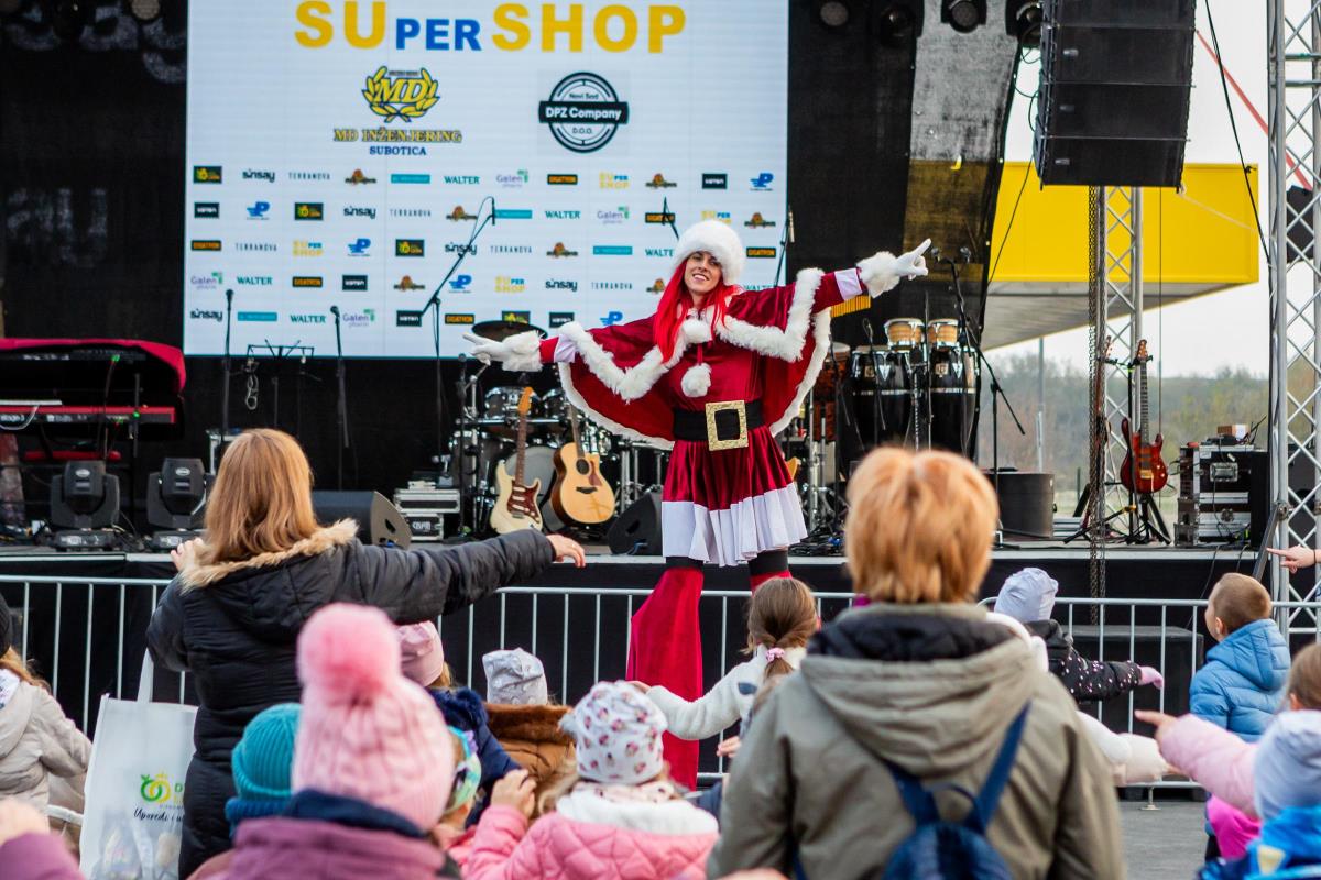 12 11 2024 SUPER SHOP (4).jpg