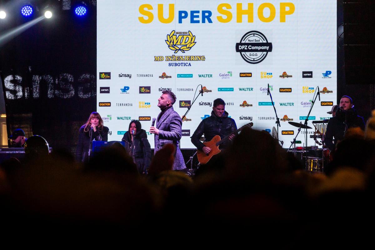 12 11 2024 SUPER SHOP (21).jpg