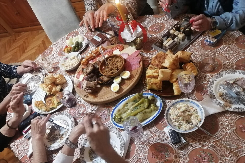 Bogata slavska trpeza