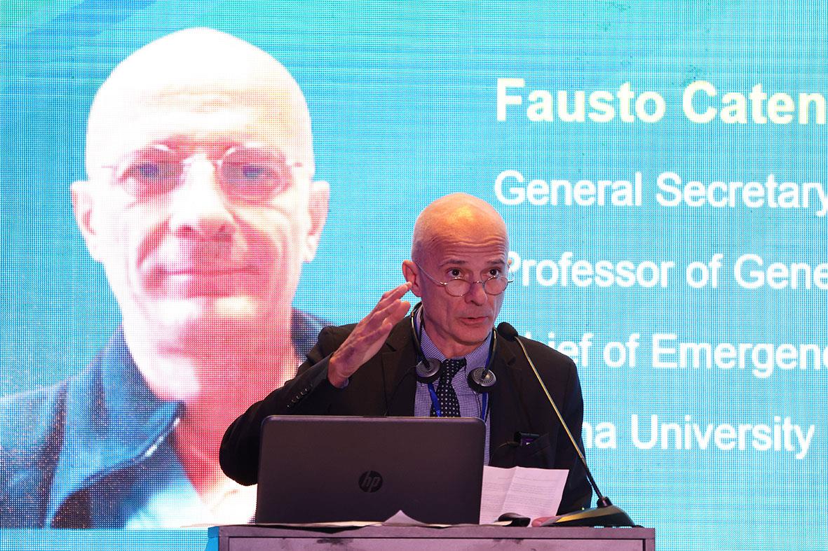 Kongres urgentne hirurgije foto Zorana Jevtic (4).JPG