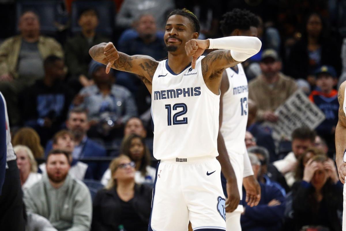 Morant ne može bez pištolja