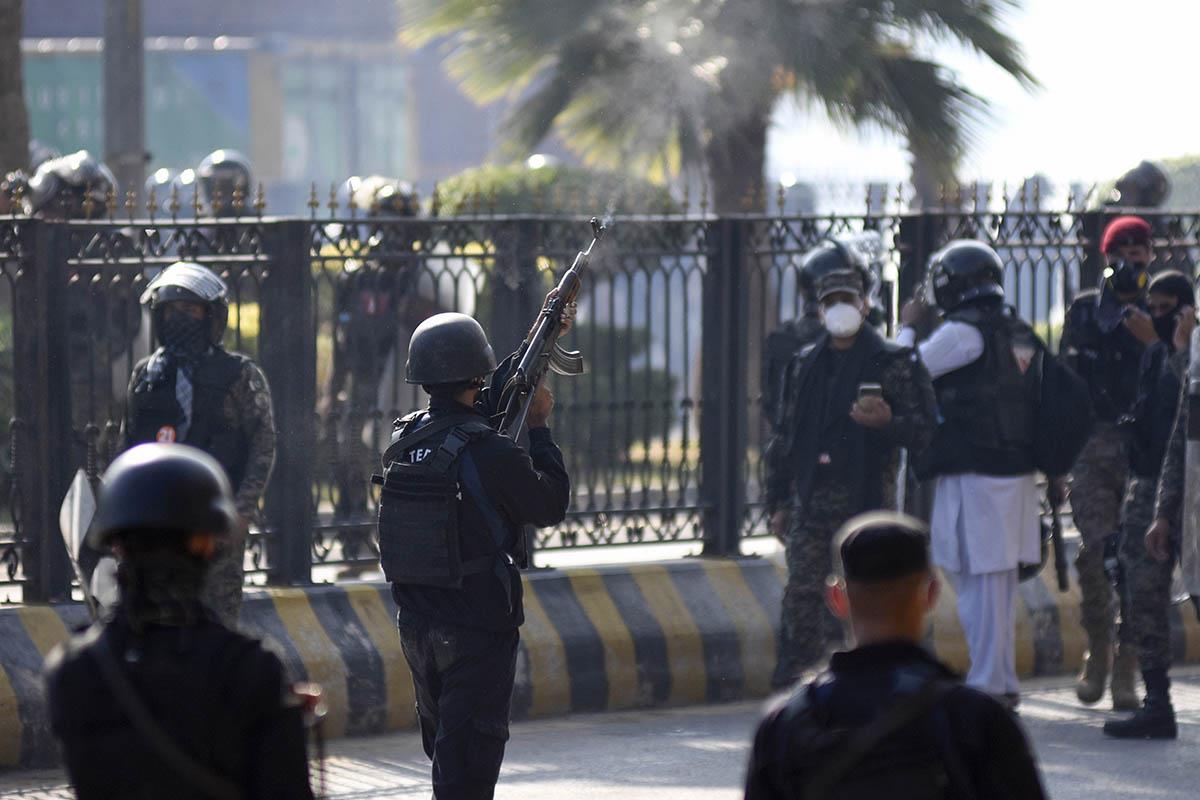 201 AP Wk Yousufzai.jpg