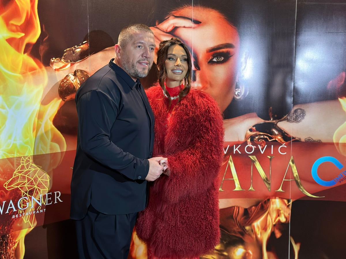 WhatsApp Image 2024-11-26 at 19.04.33.jpeg