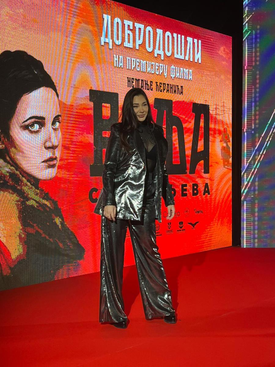 WhatsApp Image 2024-11-26 at 19.31.53_80753b12.jpg