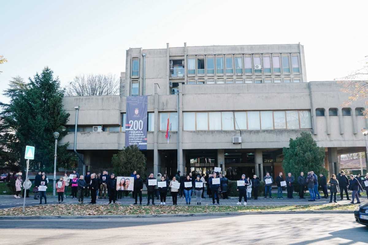 WhatsApp Image 2024-11-27 at 10.25.28 AM.jpeg