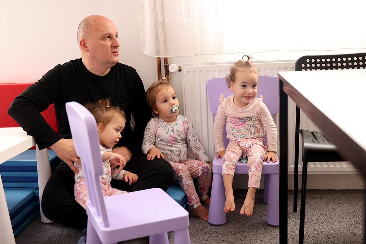 Porodica Gacesa Foto Zorana Jevtic (7).JPG