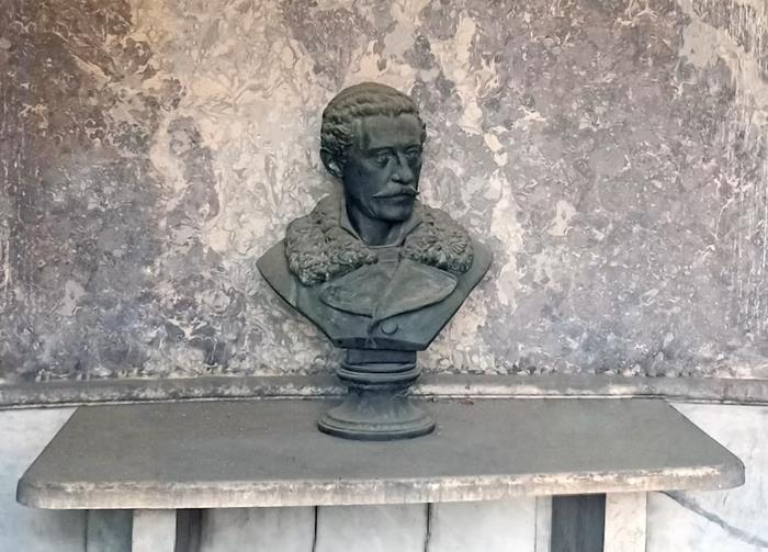 Bista Velimira Teodorovića u Aleji velikana