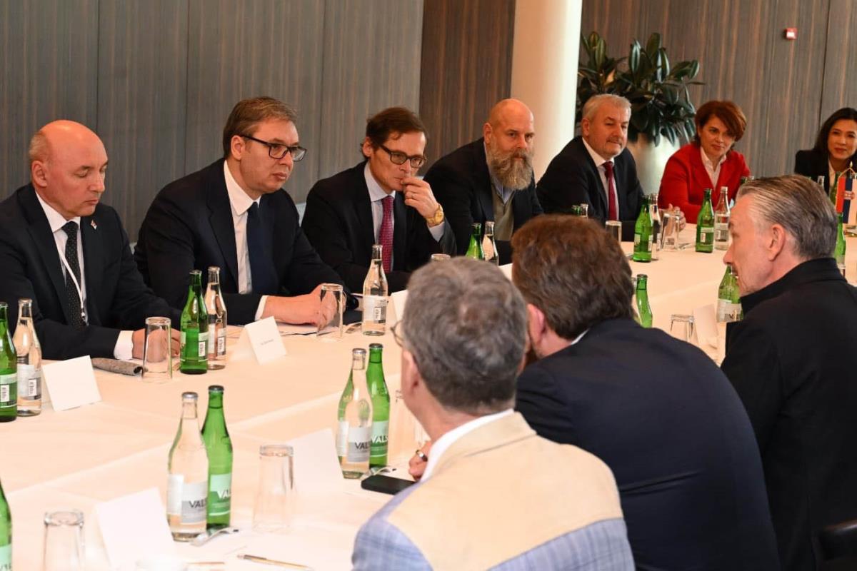 buducnostsrbijeav_1733322227_3515684114088004799_10734429102 copy.jpg