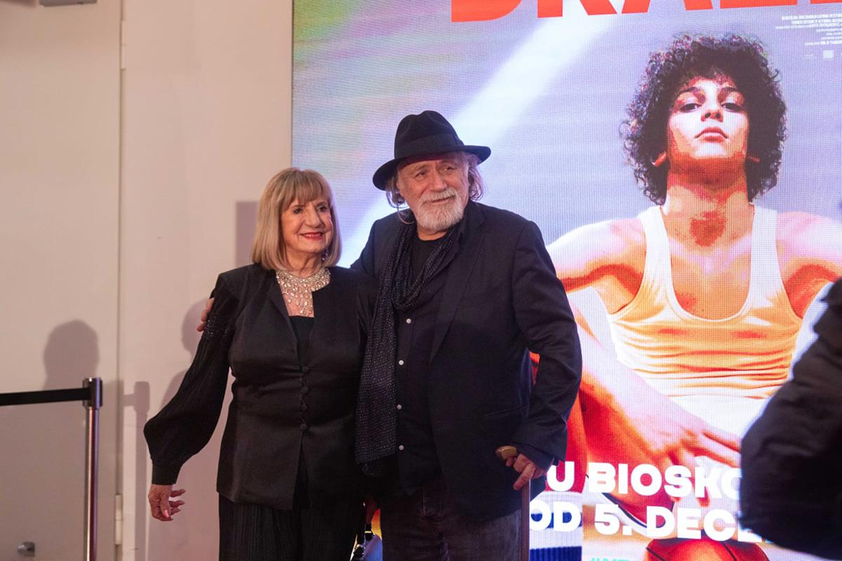 WhatsApp Image 2024-12-05 at 7.09.03 PM.jpeg