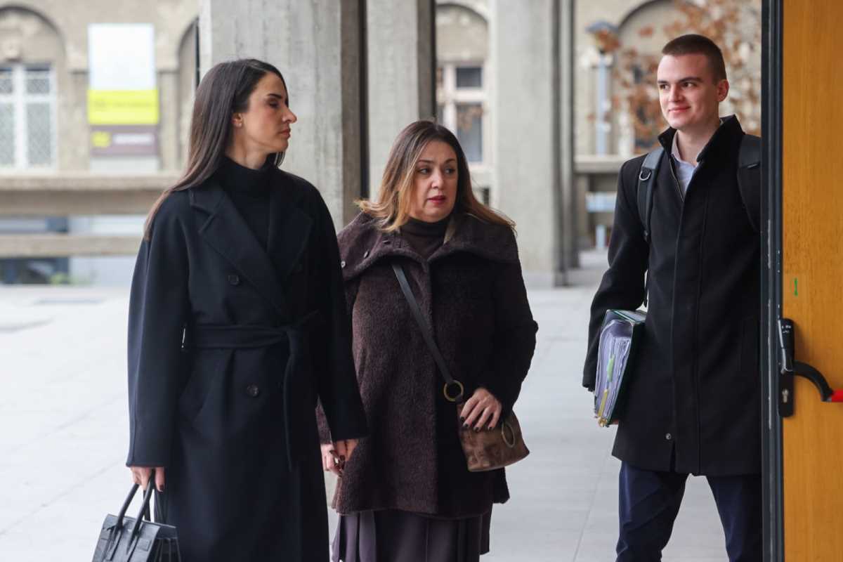 WhatsApp Image 2024-12-09 at 10.14.46 AM.jpeg