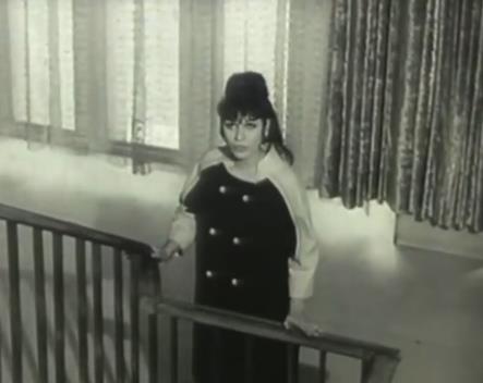 vera čukić film nož (2).png