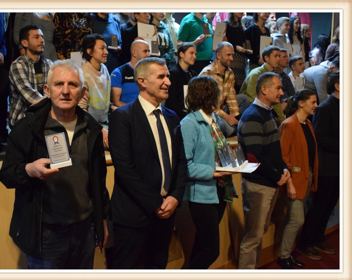 Nagrađeni planinari.jpg