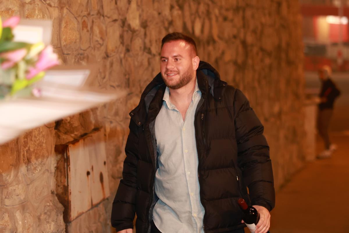 WhatsApp Image 2024-12-19 at 8.37.34 PM (1).jpeg