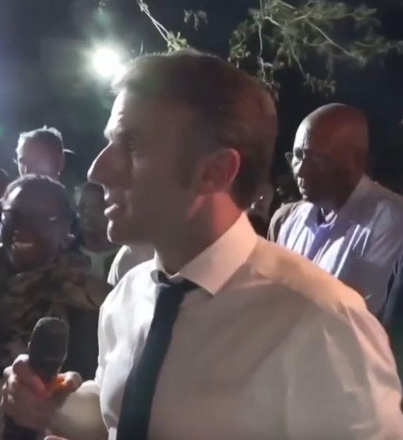 2024-12-20 09_46_40-Macron booed by crowd as he arrives to cyclone-hit Mayotte - YouTube — Mozilla F.jpg