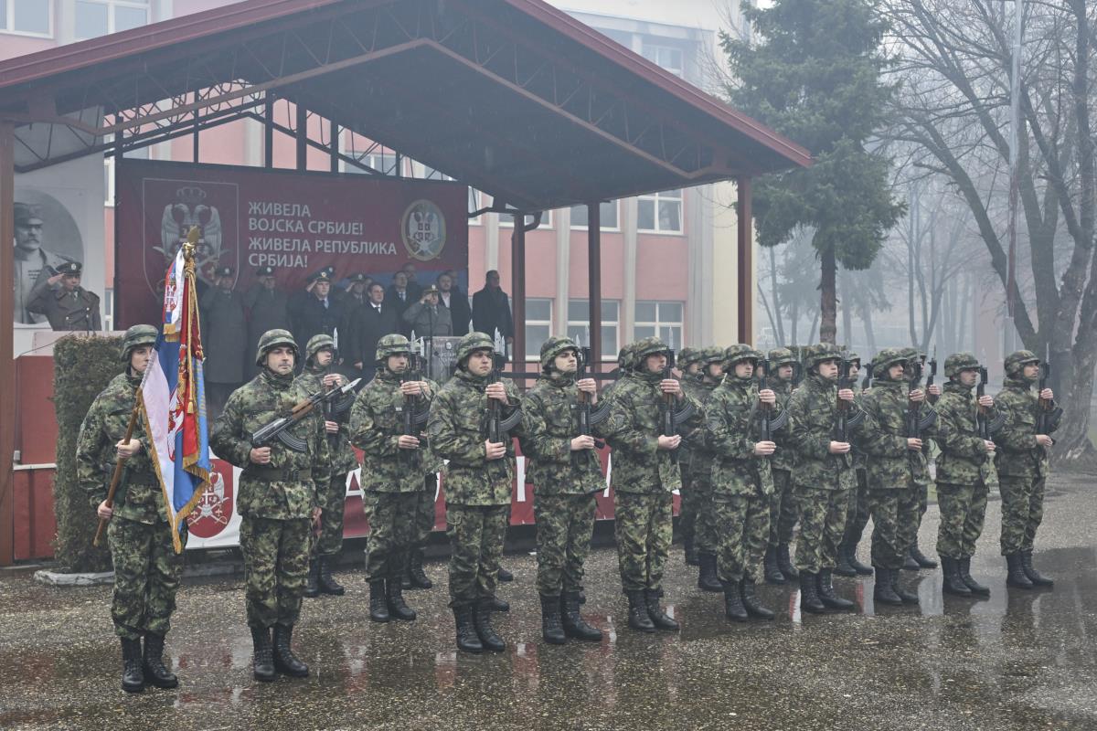 Polaganje zakletve vojnika na dobrovoljnom služenju vojnog roka i polaznika Kursa za podoficire kandidata iz građanstva (12).jpg