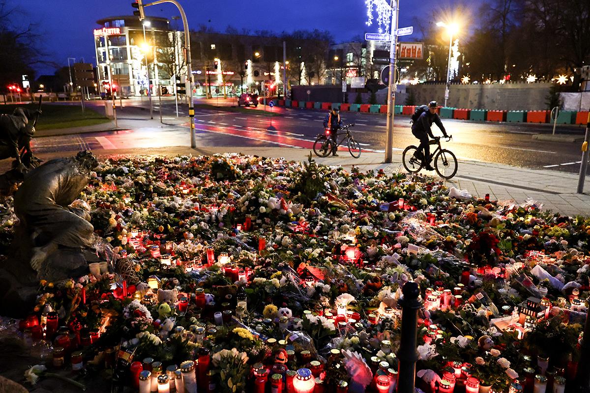 x01 EPA Filip Singer.jpg