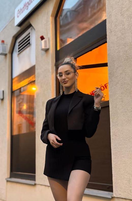 2024-12-23 09_57_25-Instagram.jpg