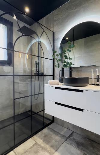 Screenshot 2024-12-23 132525.jpg