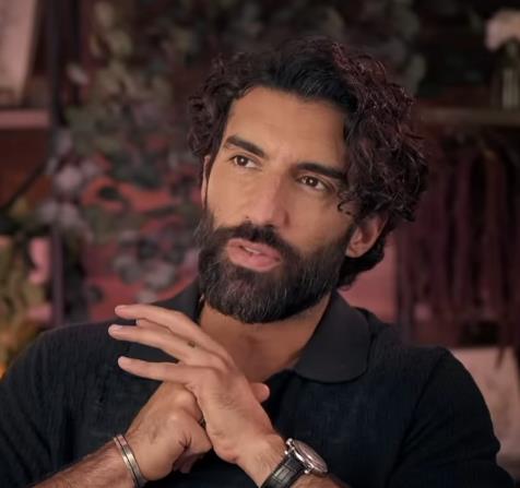 džastin baldoni 2.jpg