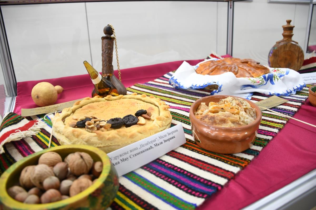 LOZNICA - Žene pokazale majstorstvo.jpg