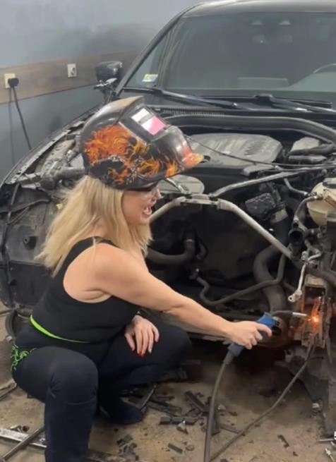 Snimak ekrana 2024-12-26 094019.png