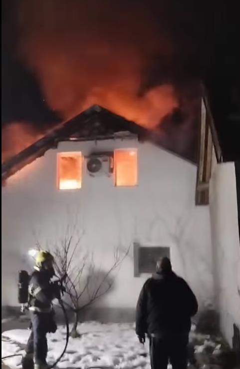 Screenshot 2024-12-27 195530.png