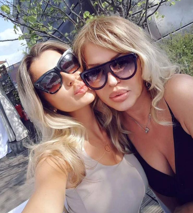 Supruga Dragana Džajića izgleda zanosno u osmoj deceniji 