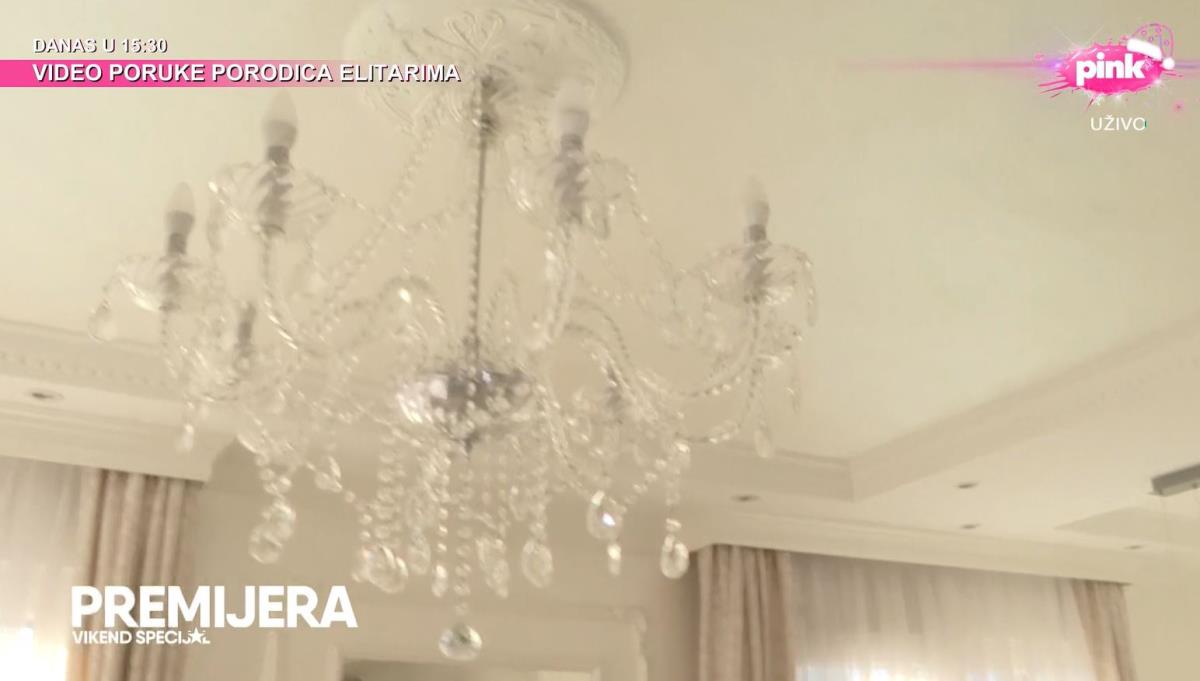 ASMIN ZBOG STANIJE DOLAZIO U NJENU RODNU RUMU Komšije sve otkrile, stari prijatelj razvezao jezik: Poznajem je iz srednje škole, promenila se za 180 stepeni