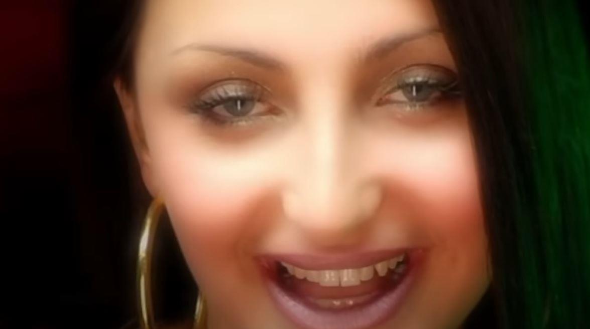 PEVAČ S PRIJATELJIMA ULOŽIO 30 MILIONA € U KOMPLEKS, A VODITELJKA U 7. DECENIJI PUKLA PARE NA PLASTIČARA... Evo u šta je estrada ulagala novac: ŠOKIRAĆETE SE!