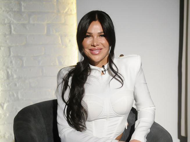 STANIJA PONOVO RAZOČARANA I PREVARENA: Partneri su je koristili samo zbog lične koristi, a ona sada počinje težak put ka oporavku i emotivnom isceljenju.