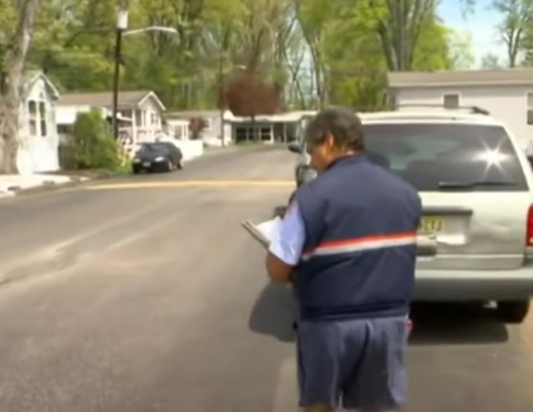 poštar spasio ženi život foto youtube (4).png