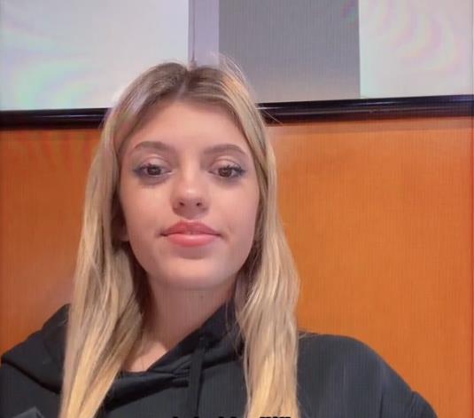 Mina Živanović 5.png