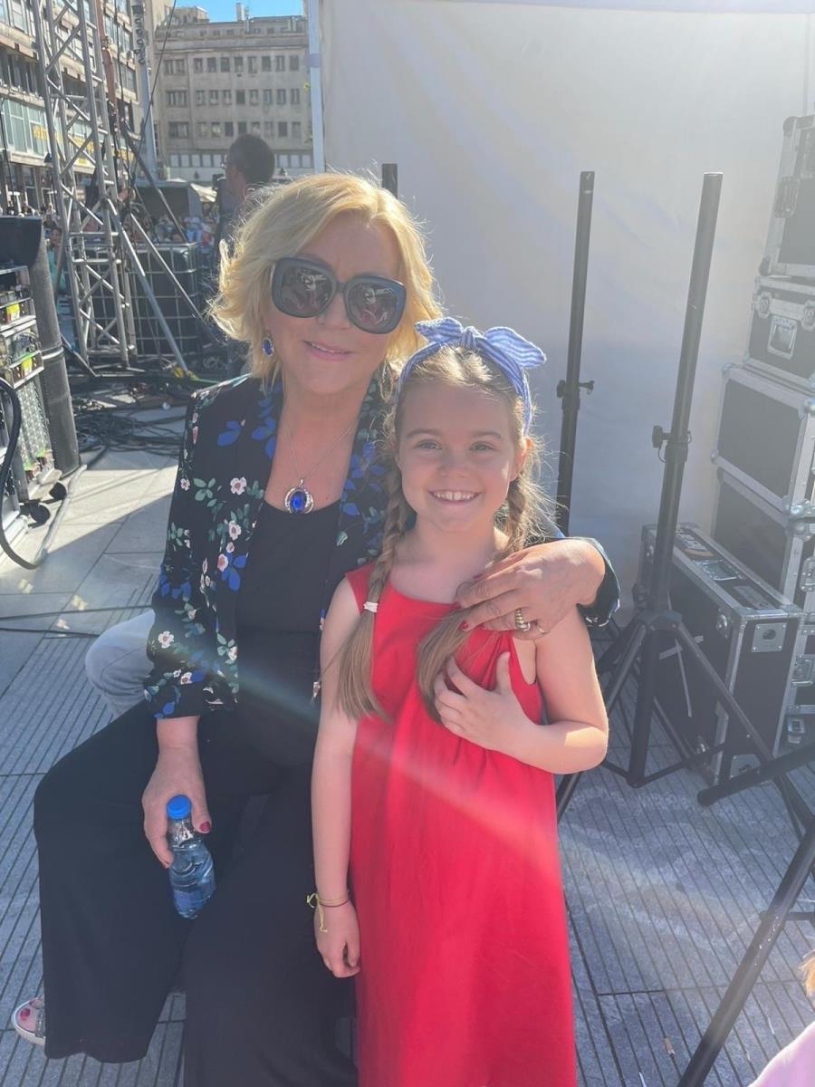 Merima Njegomir sa unukom Sonjom.JPG