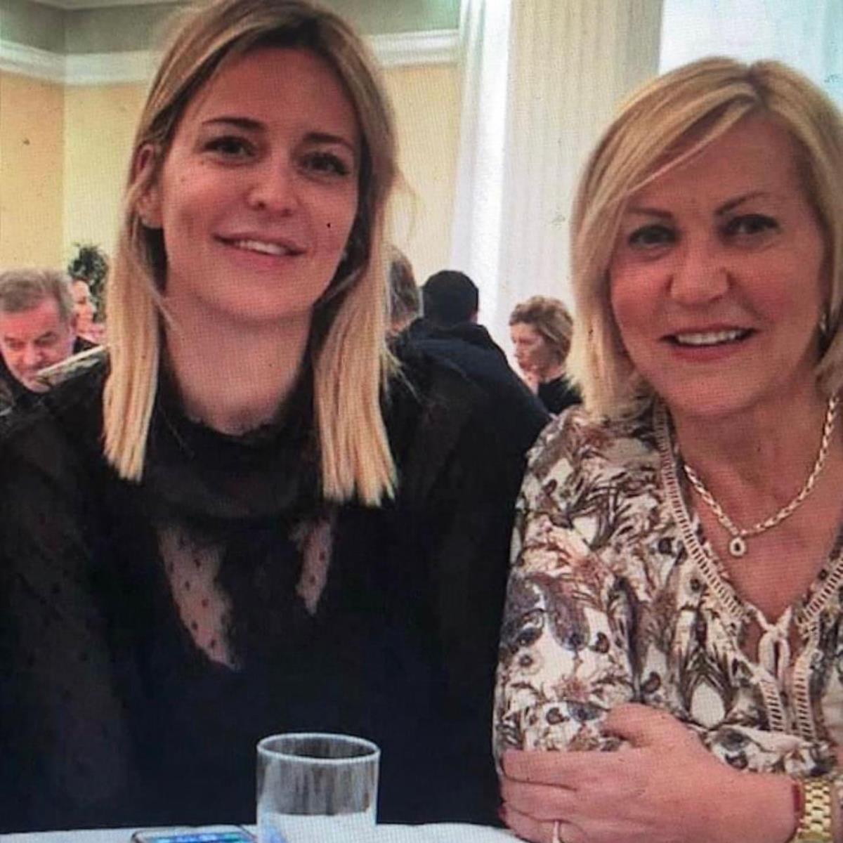 Merima Njegomir sa ćerkom Ljubicom.JPG