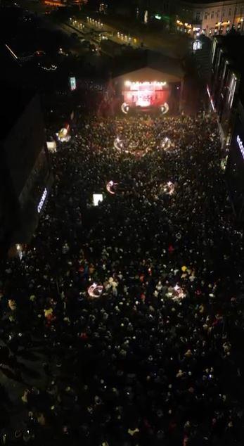 2025-01-01 11_25_05-WhatsApp.jpg