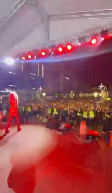 2025-01-01 11_25_12-WhatsApp.jpg