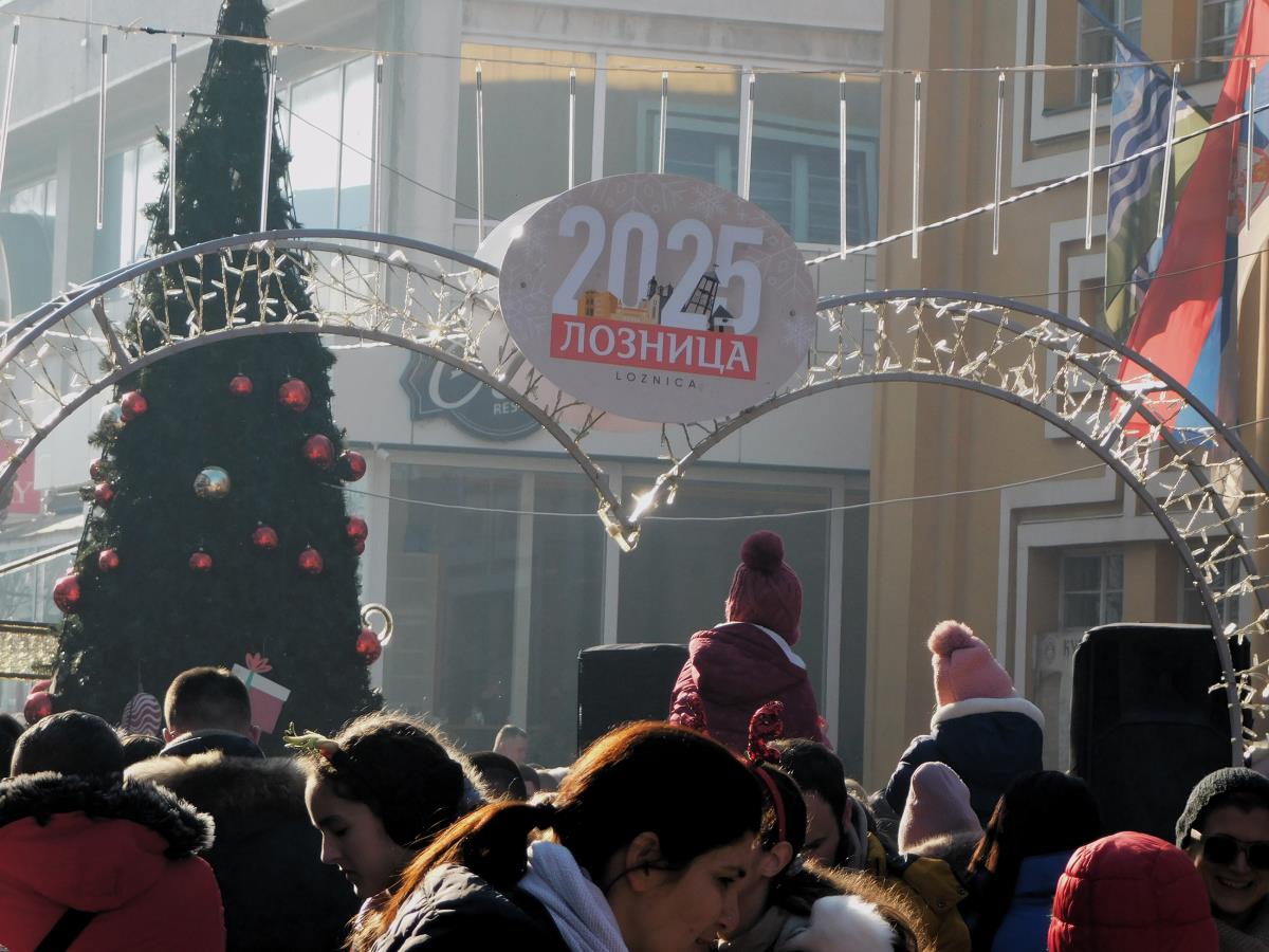 LOZNICA - Na šetalištu.JPG