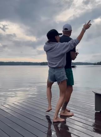 viktorija bekam dejvid bekam 3.png