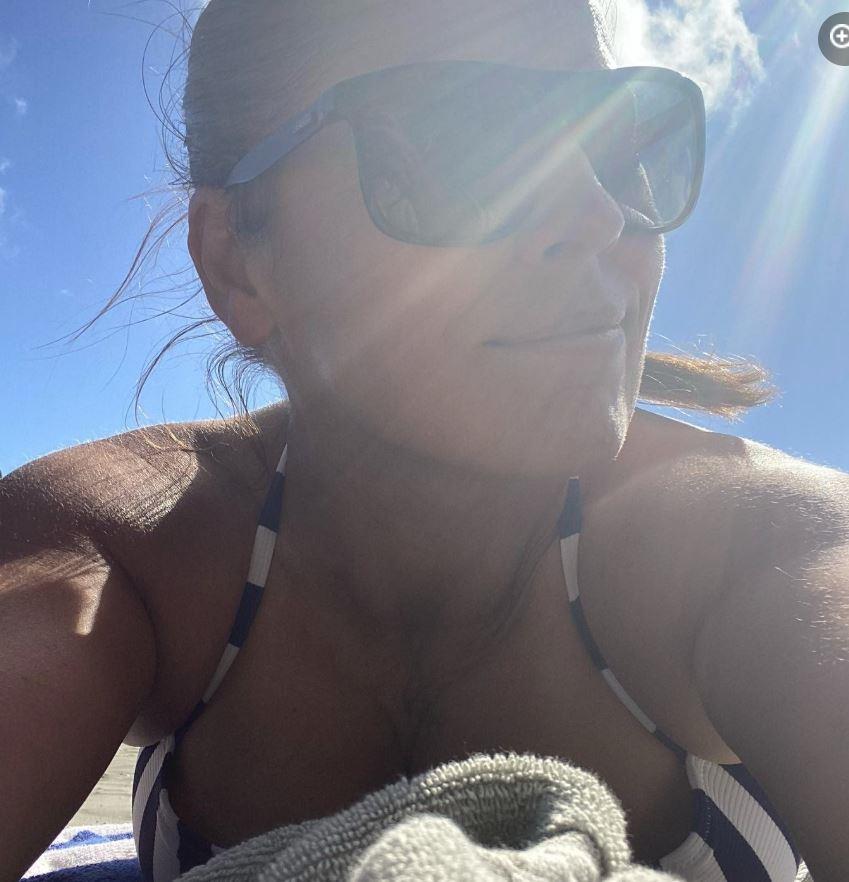 2025-01-03 08_22_31-(2) Facebook.jpg